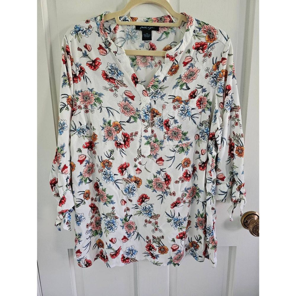 #106 Faith & Zoe 3/4 sleeve top, white/pink/mauve floral pattern, sz 1X